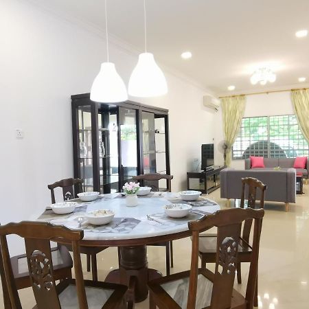 Nansang One Homestay 8Pax 4Rooms Sibu Exterior foto