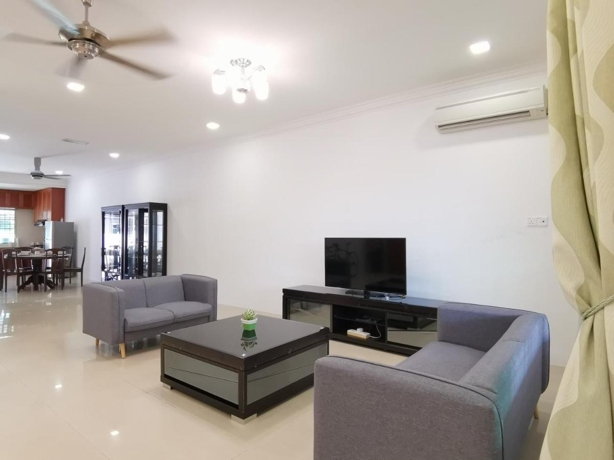 Nansang One Homestay 8Pax 4Rooms Sibu Exterior foto